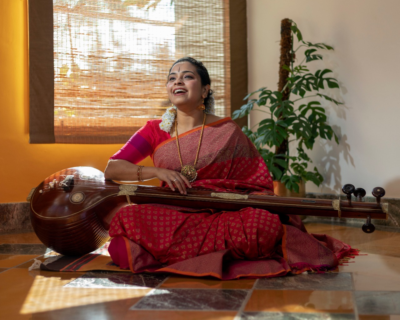 Aishwarya Vidhya Raghunath – Podcast – Music & Moorings